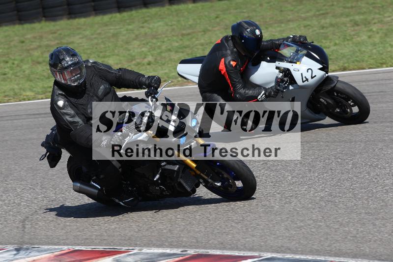 Archiv-2022/57 29.08.2022 Plüss Moto Sport ADR/Einsteiger/42
